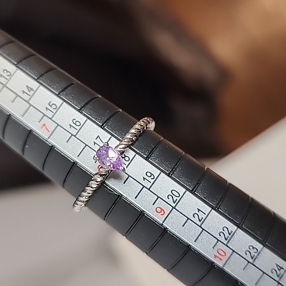 Sterling Silver Size 8 Ring With Amethyst NWOT - Picture 7 of 7